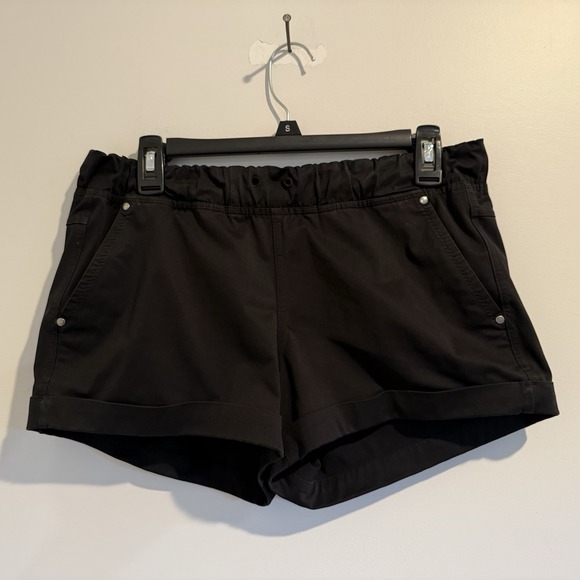 Lululemon Play All Day, Elastic Waist Cuffed Shorts Black  *Missing Drawstring - Picture 3 of 15